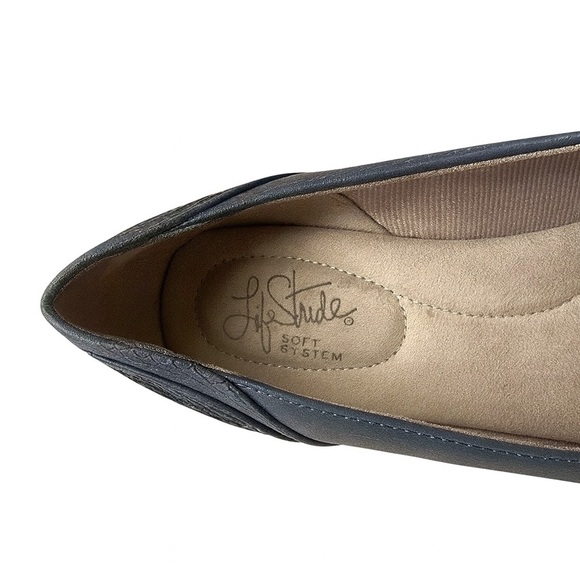 Life Stride Soft System Sz 6.5 Wide Navy Blue Slip-On Flats Excellent Condition - Picture 4 of 6